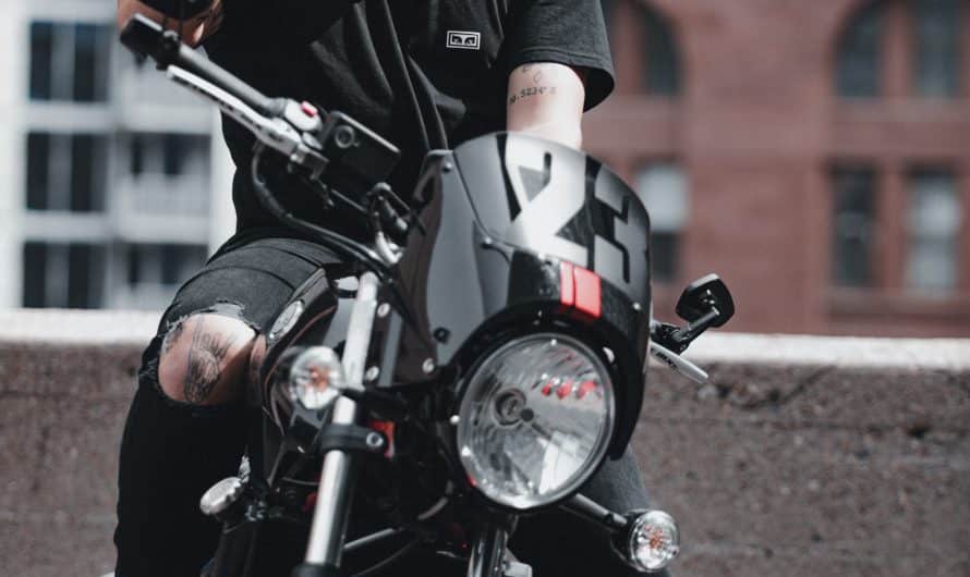 Puis-je invoquer la loi Hamon pour résilier mon assurance moto
